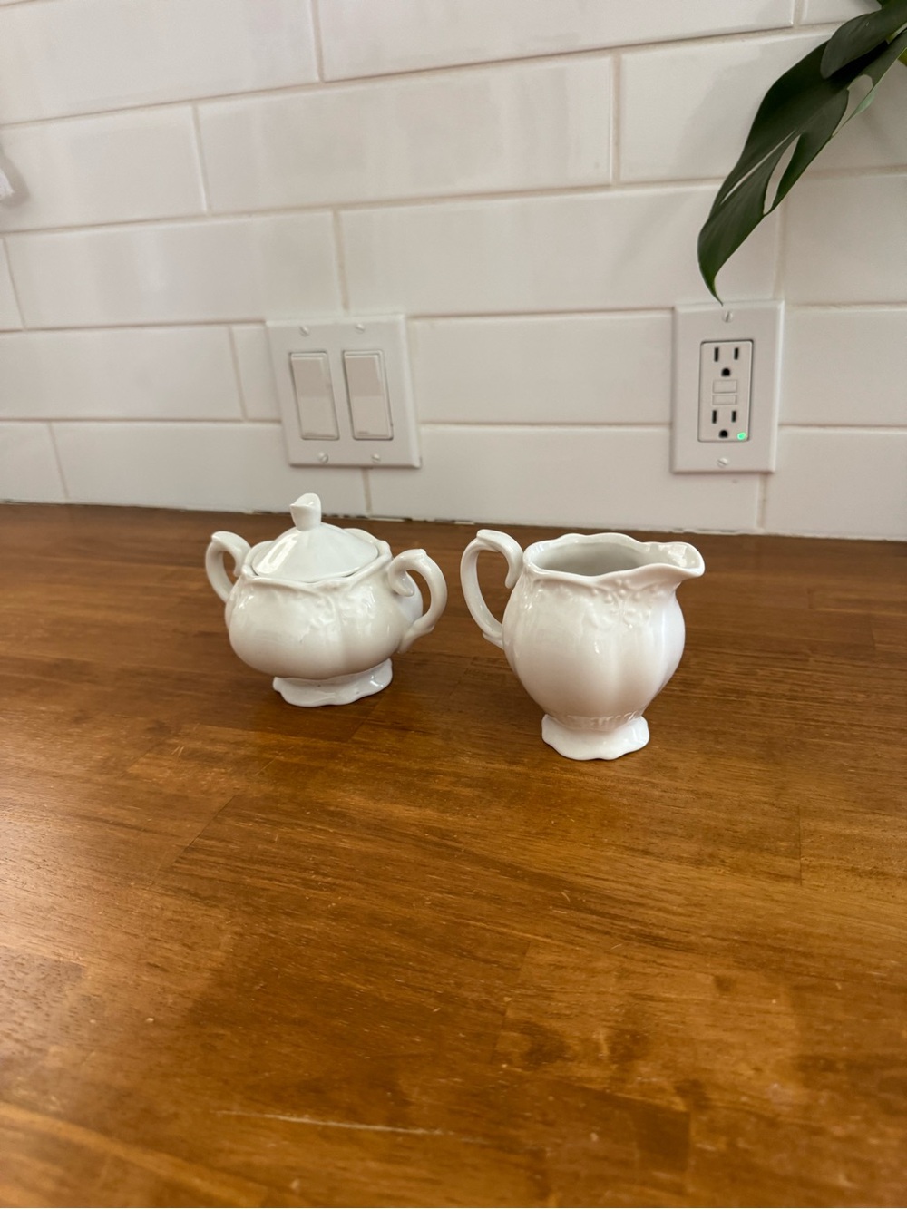 Grace Teaware White Ceramic Creamer and Sugar Set - Classic Home Dining